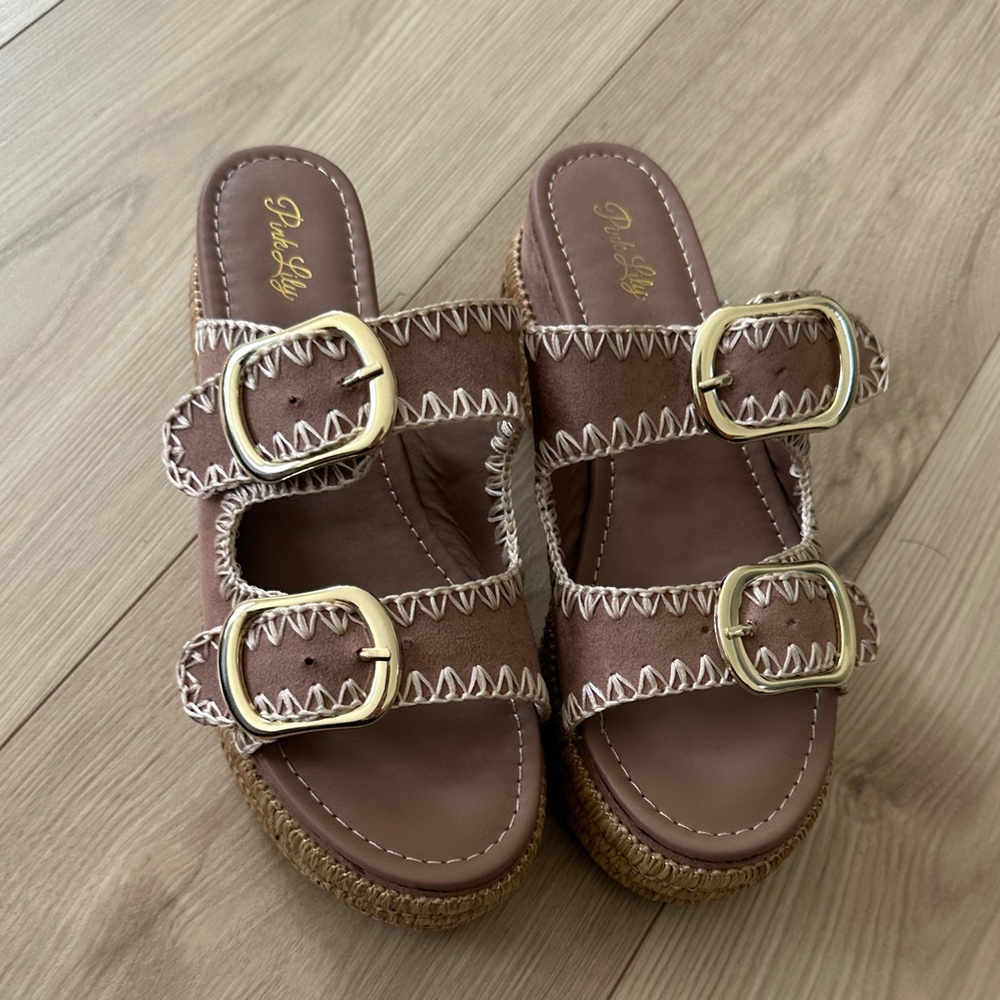 Nwot Brown Double Buckle Sandals with Gold Accents